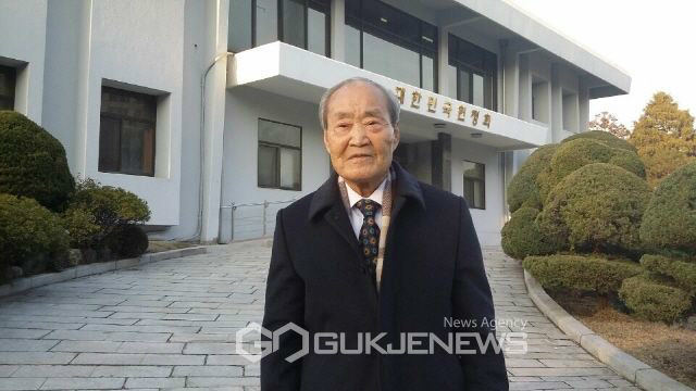 외국에서 도둑질 한 국회의원 - 이분 관련 청원 떴어!! | 인스티즈