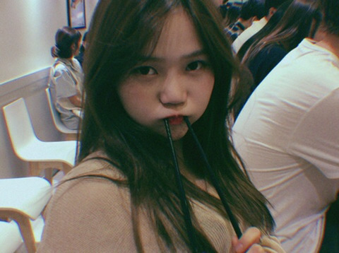 오늘자 효정 | 인스티즈