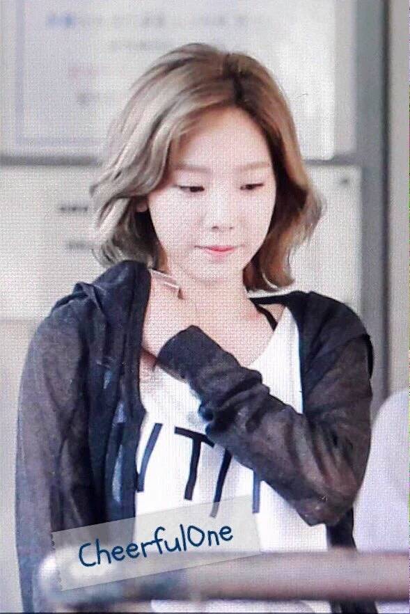 머리스타일 바꾼 오늘자 볼 빵빵 태연.jpg | 인스티즈