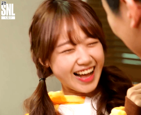 오글거리고 귀여운거 참지 못하는 최유정 (I.O.I) | 인스티즈