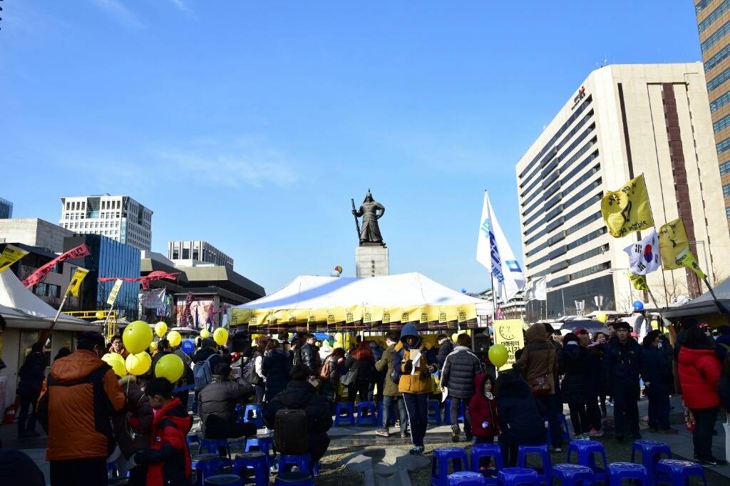 2017.02.18 촛불집회 현장사진 | 인스티즈