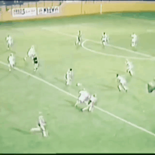 조지 베스트 는 골 ㅎㄷㄷ.gif | 인스티즈