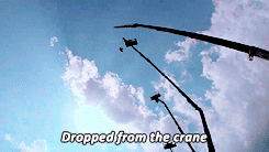 [쥬라기월드] 촬영하면서 배우가 엄청 힘들었을것 같은 비서씬 촬영장면.jpgif | 인스티즈