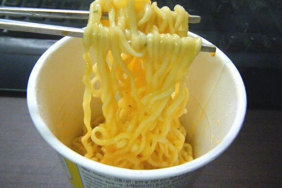 호불호 심하게 갈리는 라면 갑.jpg | 인스티즈