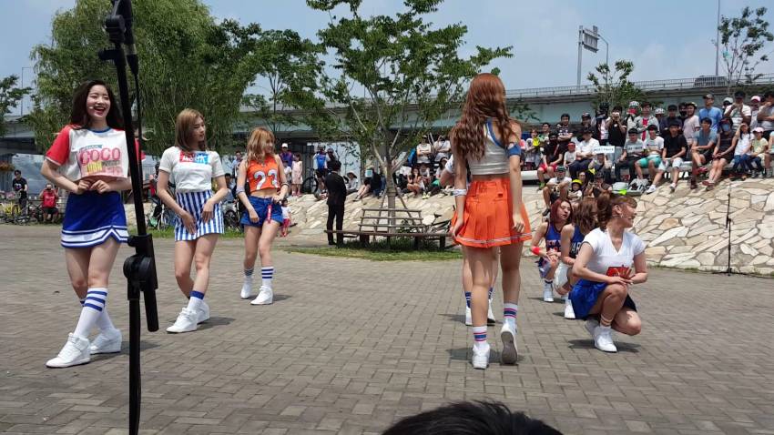 트와이스 뮤직뱅크 사전녹화 현장 | 인스티즈