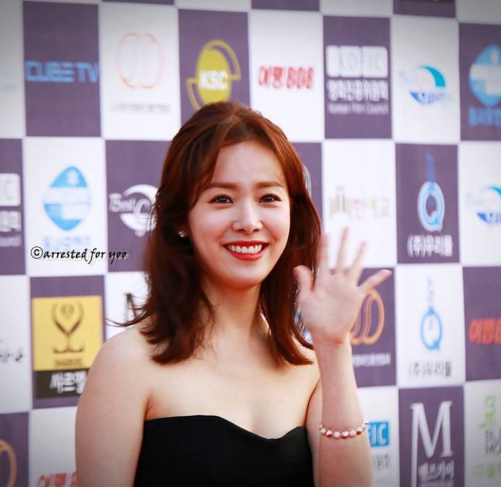 점심 같이 하고싶은 여자.jpg | 인스티즈