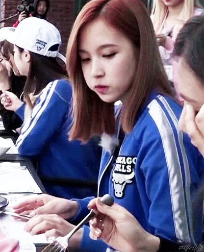 묘이는 이쁜 먹보래~요 | 인스티즈