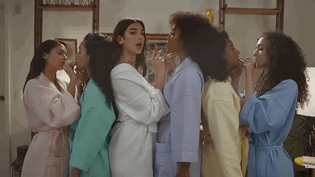 뮤비에 다양한 인종을 출연시키는 가수 | 인스티즈