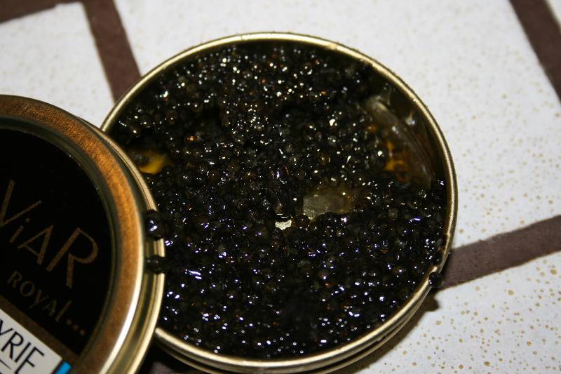 세계 3대 진미로 꼽히는 음식 중 하나인 캐비어.jpg | 인스티즈