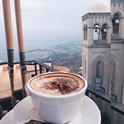 둥그런 저 달을 온통 네 품에 안겨주고 싶어하는 나의 마음은 | 인스티즈