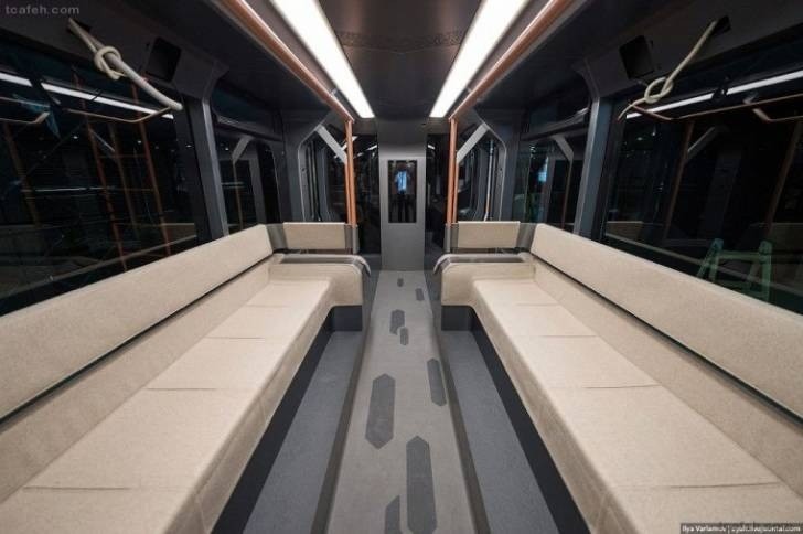 불곰국의 지하철 클라스 | 인스티즈