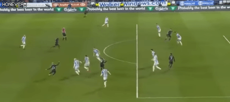 다비드 실바가 텐백을 뚫어내는 방법들 .gif | 인스티즈