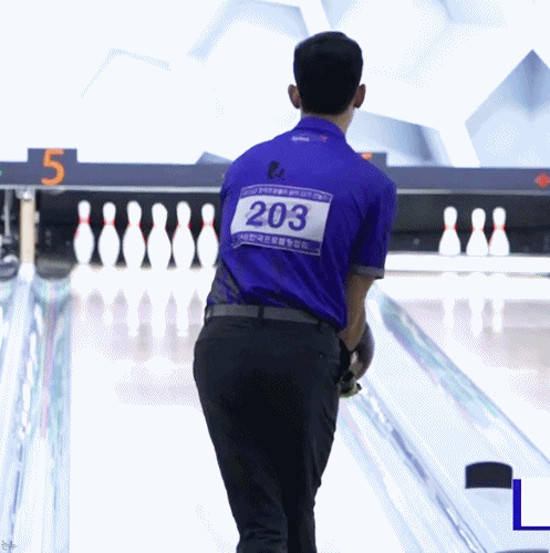 프로볼러 도전한 김수현.gif | 인스티즈