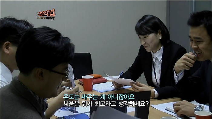 여자 경호원 무시하는 의뢰인 | 인스티즈