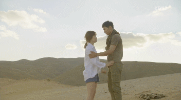 [태양의후예] 죽은 줄 알았던 남친이 1년만에 나타났을때 반응.甲 | 인스티즈