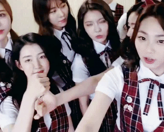 카톡 안읽고 씹을 것 같이 생긴 여자 아이돌.jpgif | 인스티즈