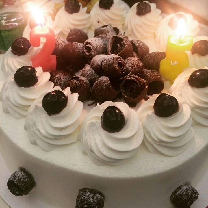 오늘자 25번째 생일을 맞은 현아 | 인스티즈