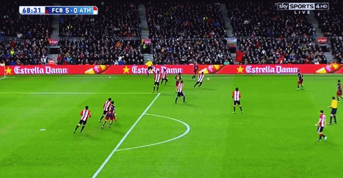 힘 안 들이고 골 넣는 수아레즈.gif | 인스티즈