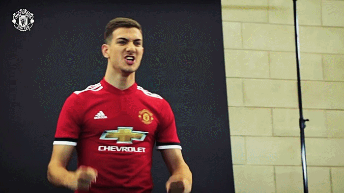 음바페보다 4개월 동생.gif | 인스티즈