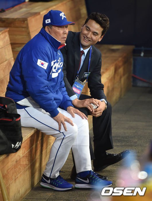 ?? : 앉아있기 따분하시죠? | 인스티즈