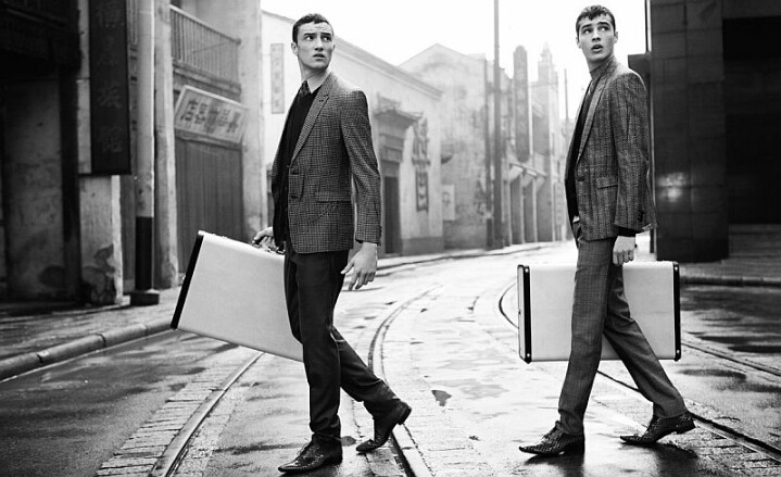 온도차 쩌는 프라다와 돌체앤가바나.jpg | 인스티즈