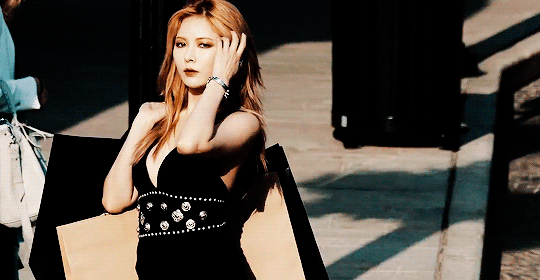 귀여움과 섹시함이 공존하는 현아♥ | 인스티즈