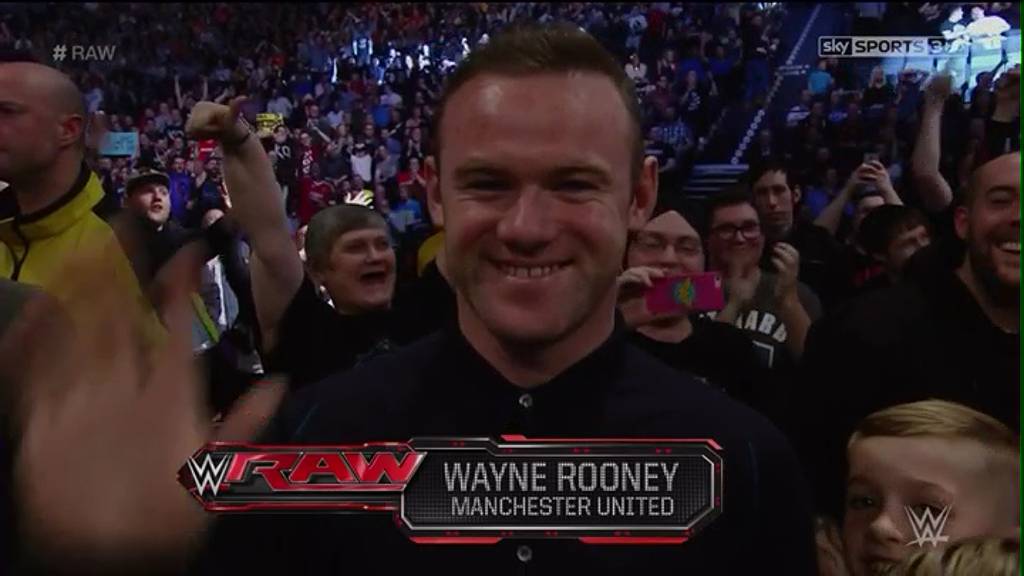 WWE RAW 방문한 루니 & 플레쳐ㅋㅋㅋㅋㅋㅋ | 인스티즈