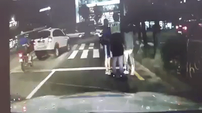 경찰때린놈~ | 인스티즈