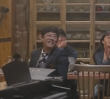 차은우 얼굴 보고 감탄하는 이경규.gif | 인스티즈