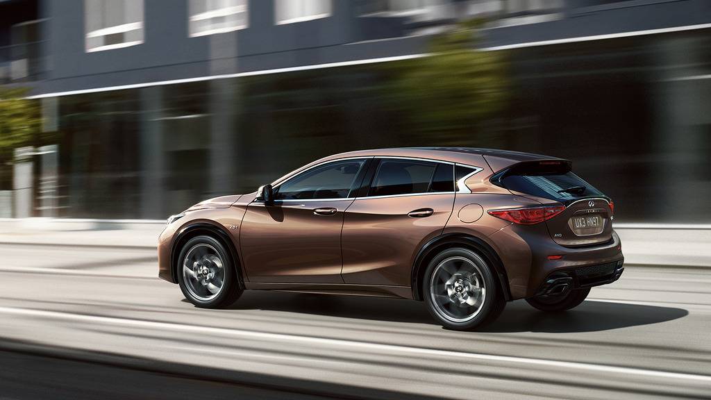 2017 인피니티 QX30 AWD | 인스티즈