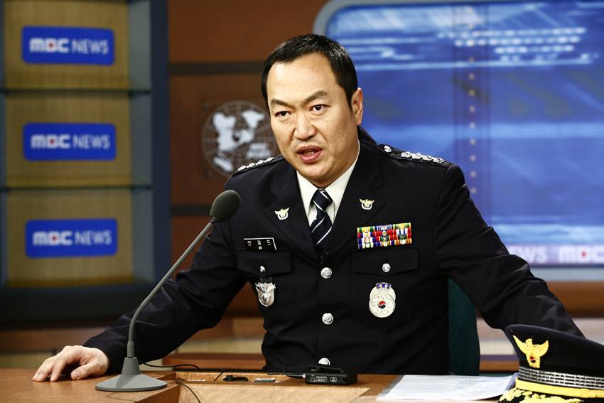 자신이 감독이라면 함께 찍고 싶은 남자 영화배우는? (장르 : 코미디) | 인스티즈