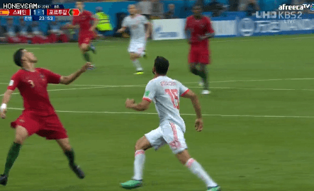 포르투갈이 항의했던 장면.gif | 인스티즈