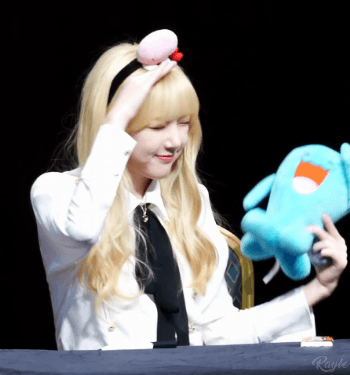 마자용 따라하는 여자친구 예린.gif | 인스티즈