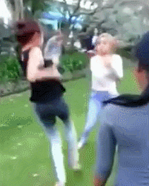 길거리 여자 싸움.gif | 인스티즈