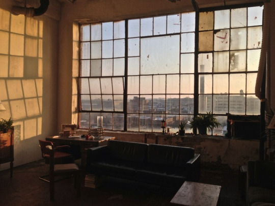 너와 헤어져서 돌아올 때 내 옷에 묻은 네 향수 냄새를 사랑해 | 인스티즈