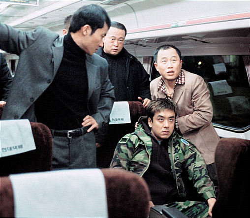 내가 봤던 한국 영화 중 가장 골 때리는 영화 | 인스티즈