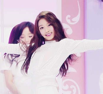 러블리즈에 가장 늦게 합류한 멤버.jpgif | 인스티즈