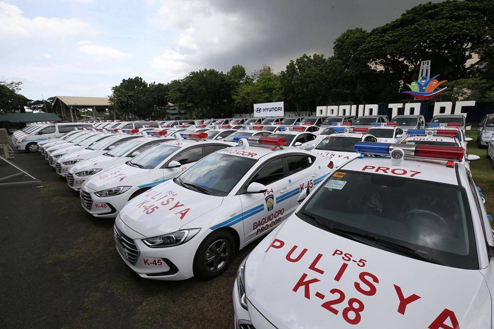 한국 경찰청이 필리핀에 무상 공여한 경찰차 130대 | 인스티즈
