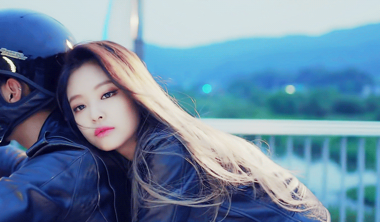 내가 좋아하는 여자 아이돌.gif | 인스티즈