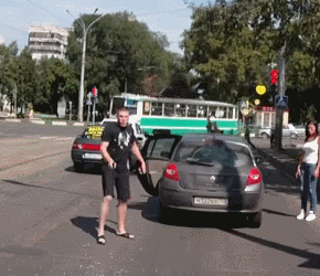 운전 시비 in 러시아 ......gif | 인스티즈