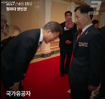 대통령 취임 후 문재인대통령 인사 | 인스티즈