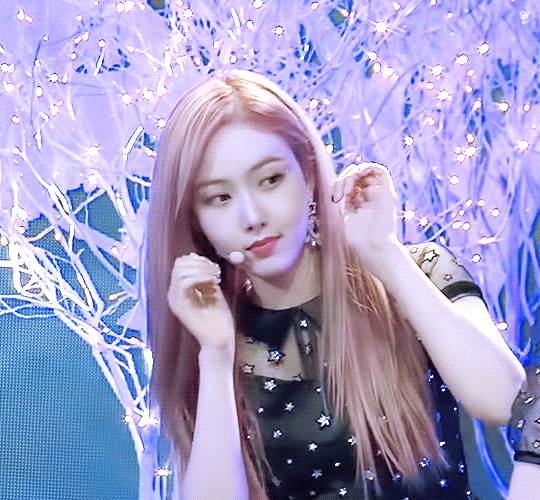 곧 도미노피자 사러갈꺼라 여자친구 신비 | 인스티즈