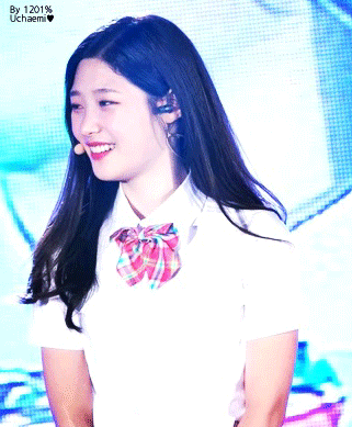 성년의날 꽃받은 꽃미소 아이오아이(ioi) 정채연 | 인스티즈