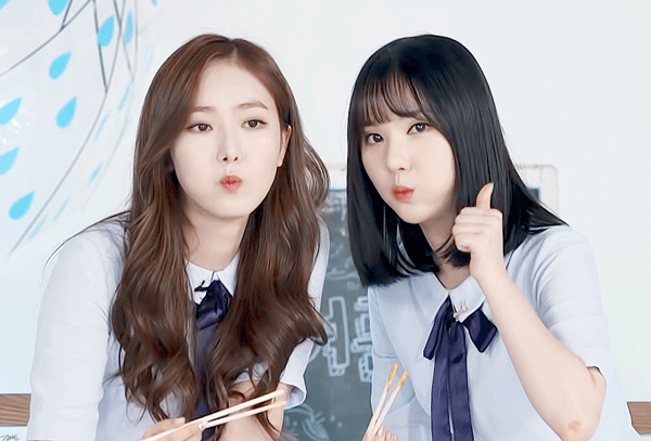 곧 도미노피자 사러갈꺼라 여자친구 신비 | 인스티즈