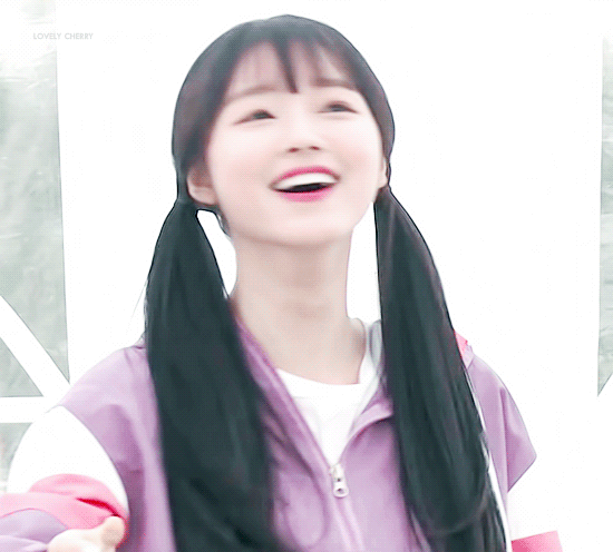 식량일기 오마이걸 유아.gif | 인스티즈