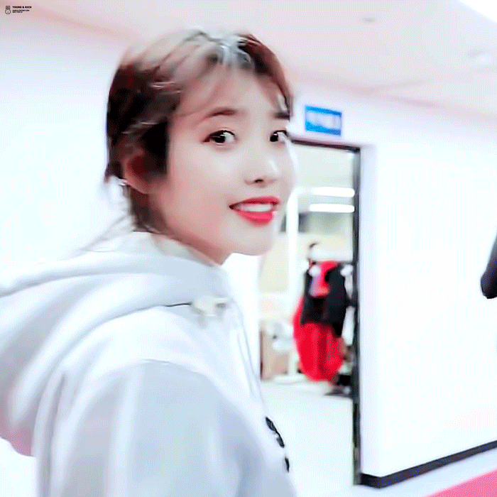 불같이 분노한 아이유.jpgif | 인스티즈