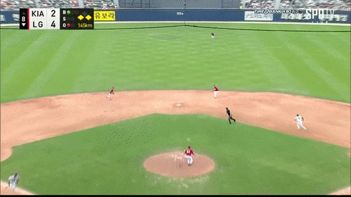 크보에서 가장 더러운 슬라이딩을 자랑하는 선수 | 인스티즈