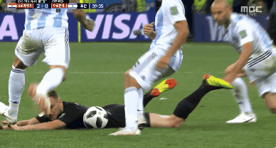 캡틴 모드리치.gif (feat.오타멘디) | 인스티즈