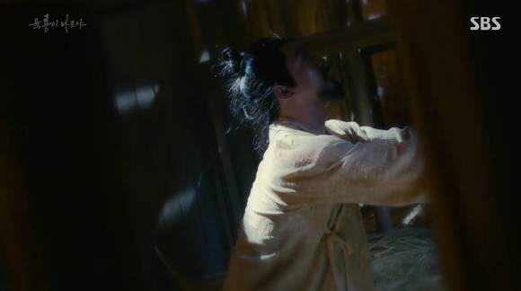 [육룡이나르샤] 극초반부터 시청자들을 멘붕에 빠뜨린 주인공의 아역시절 | 인스티즈