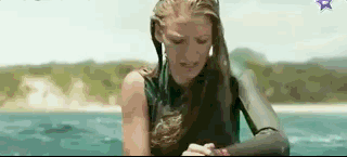 나만 아는 파라다이스로 서핑 하러 왔는데 죽은 고래가 있어여....gif | 인스티즈